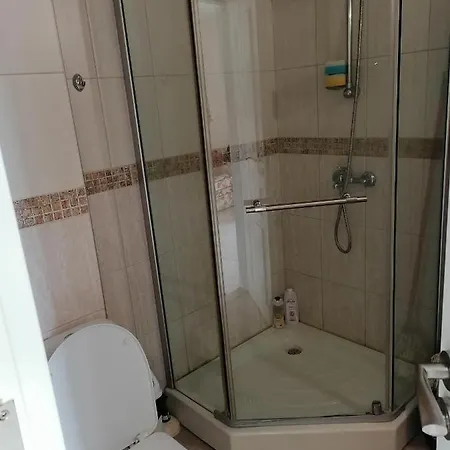 Cozy With Pool In Sunny Apartament Słoneczny Brzeg