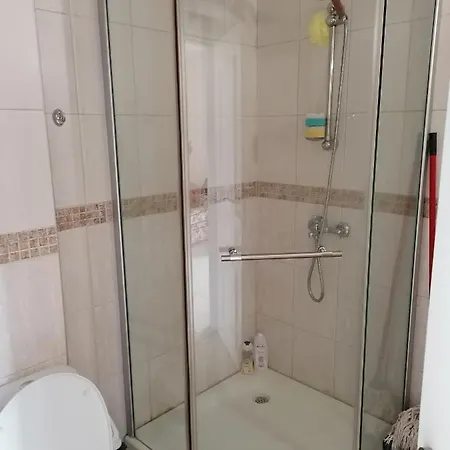 Cozy With Pool In Sunny Apartament