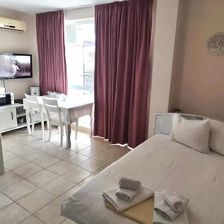 Apartmán Cozy With Pool In Sunny *