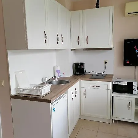 アパート Cozy With Pool In Sunny *