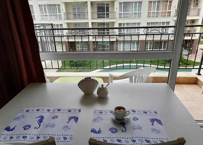 Διαμέρισμα Cozy With Pool In Sunny Σάνι Μπιτς